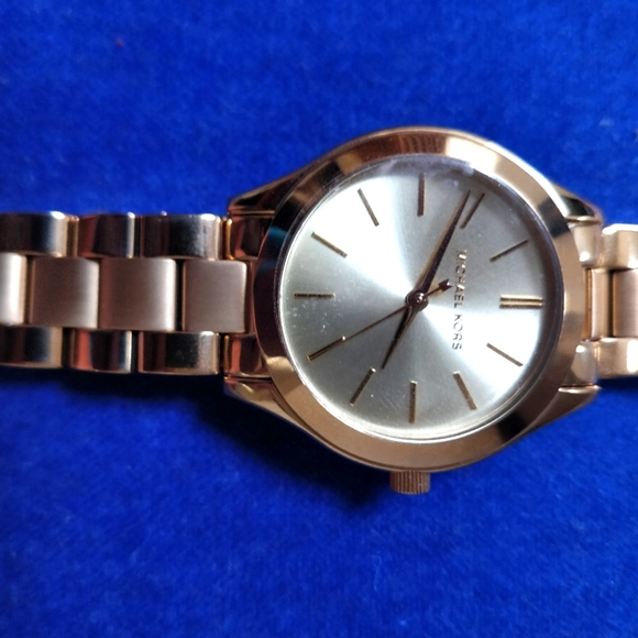 Gold Michael Kors Watch - Picture 3 of 7